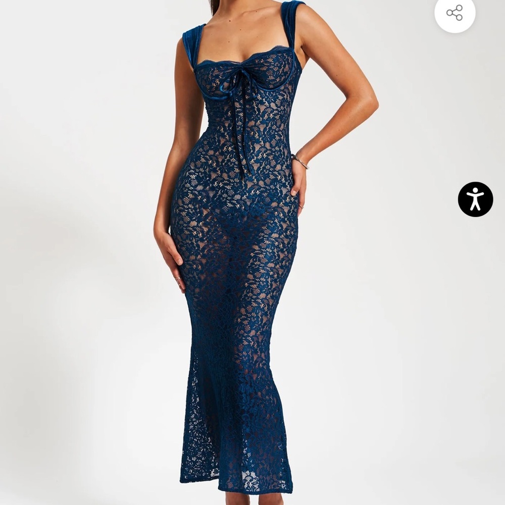 Veronica dress from miss circle